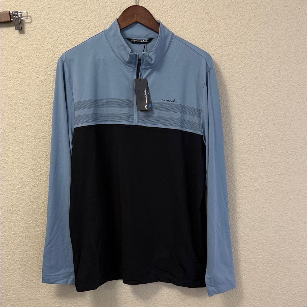 Travis Mathew out all night long sleeve quarter zip long sleeve size large